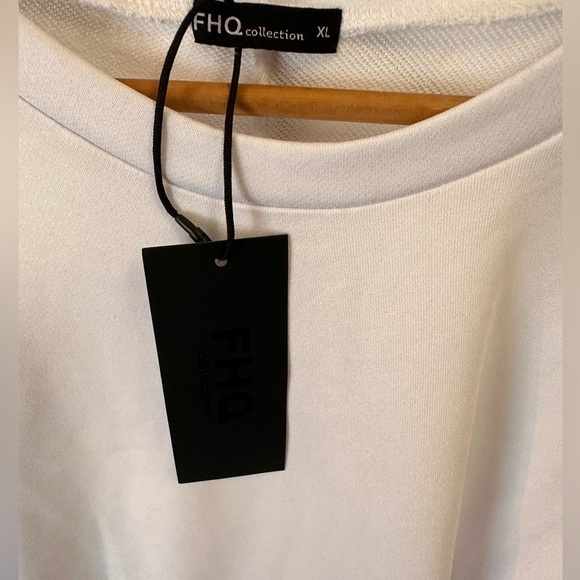 FHQ Long Sleeve Crew Neck Sweatshirt with adjustable detail Women Size XL White - Picture 3 of 3